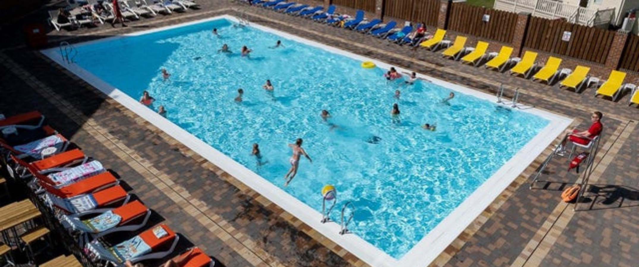Bunn Leisure - Pool